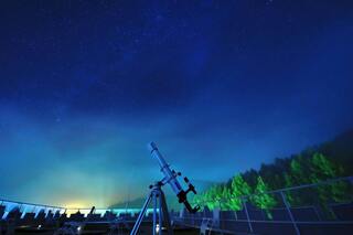 満天の星空を堪能するリゾート 芦別温泉スターライトホテル＆おふろcafe星遊館